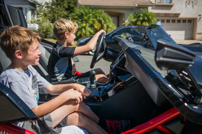 Illustration for article titled I Didn't Know What To Do With A Polaris Slingshot, So I Did EverythingÂ